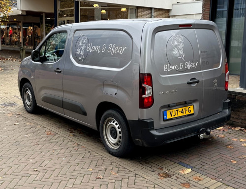 belettering-reclame logo peugeot partner blom en sfear burgum friesland